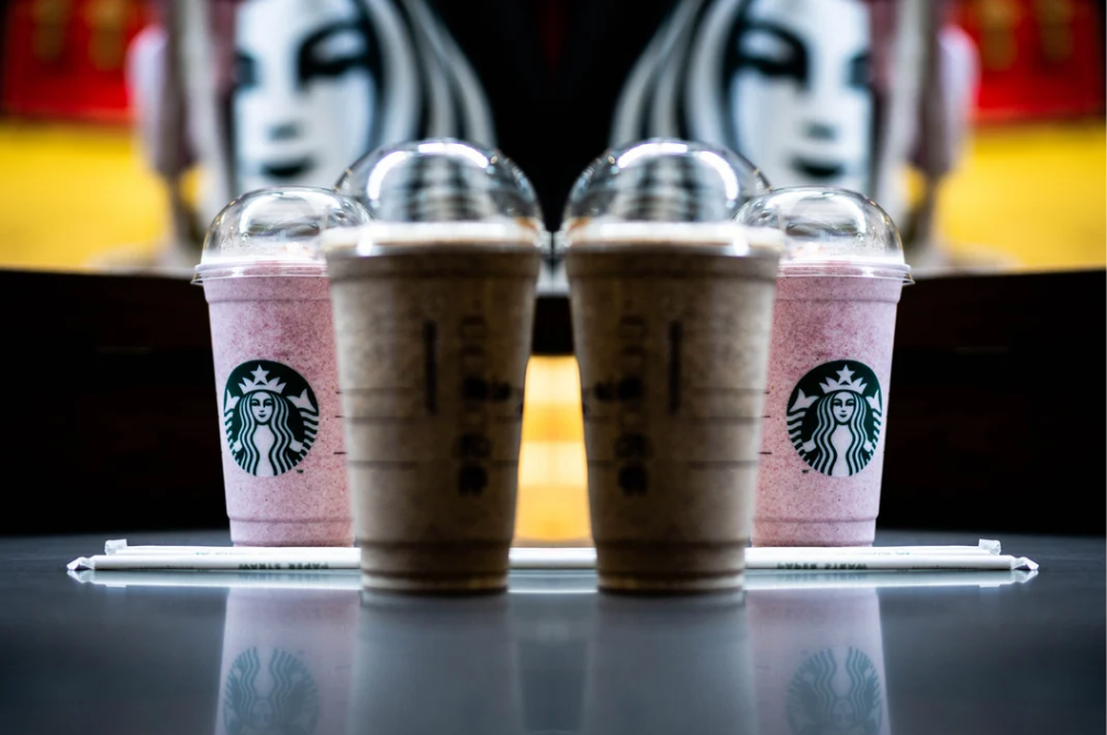 スタバ カスタム一覧 無料